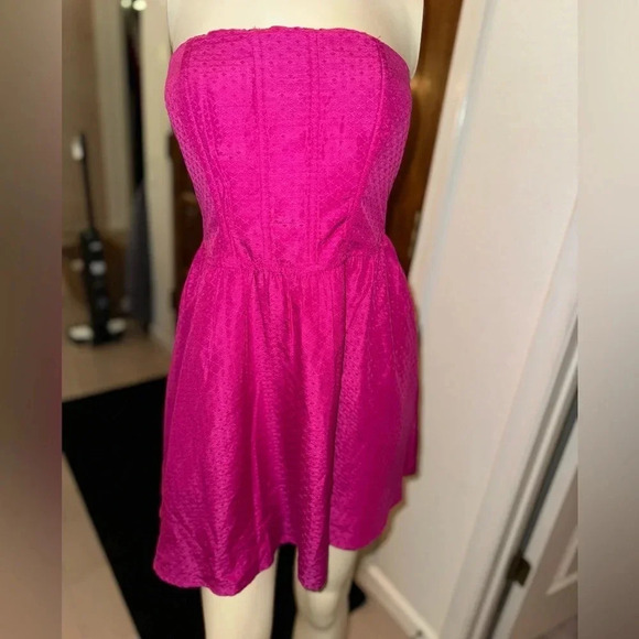 - HOT PINK BAND OF THE FREE MINI CORSET TOP STRAPLESS DRESS WITH POCKETS MEDIUM - Picture 1 of 16